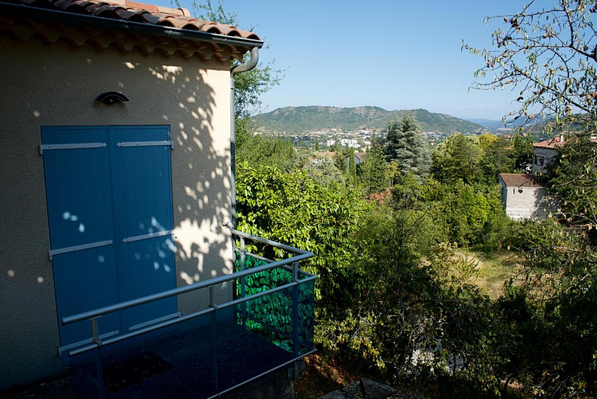Nid Douillet - Les Fargettes - Superbe Vue - Charmante Petite Maison Avec Jardin - 2 Pieces A Privas Luaran gambar